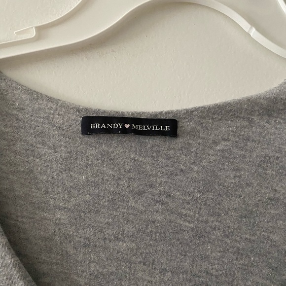 t shirt - Picture 2 of 3